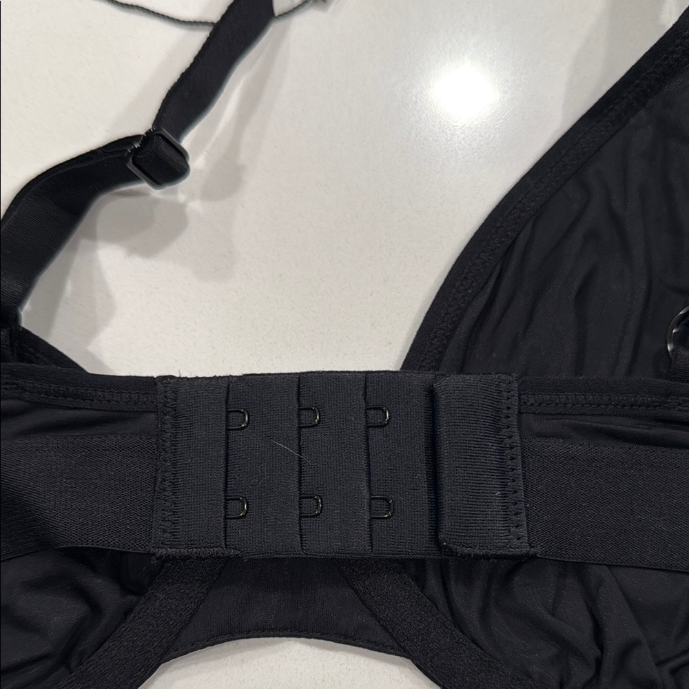 Negative Silk Black Underwire Bra - Picture 2 of 6